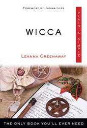 Wicca plain & simple by Leanna Greenaway