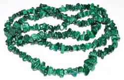 32" Malachite chip necklace - Click Image to Close