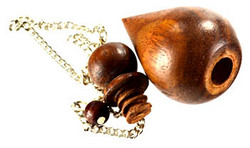 Wooden pendulum with Chamber