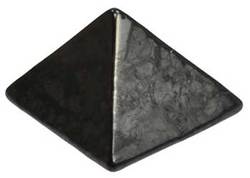 25-30mm Shungite pyramid - Click Image to Close