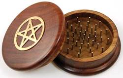 Pentagram Herb Grinder - Click Image to Close