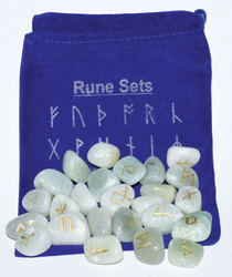 Green aventurine rune set - Click Image to Close