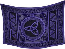 Triquetra tapestry 72" x 108" - Click Image to Close